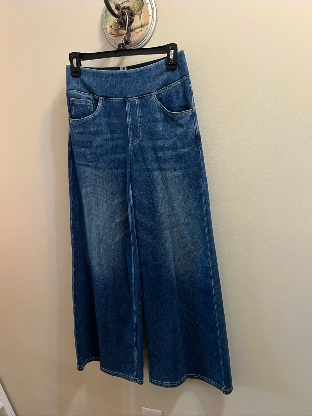 HALARA Dark Blue High-Rise Wide Leg Jeans Size Small NWOT